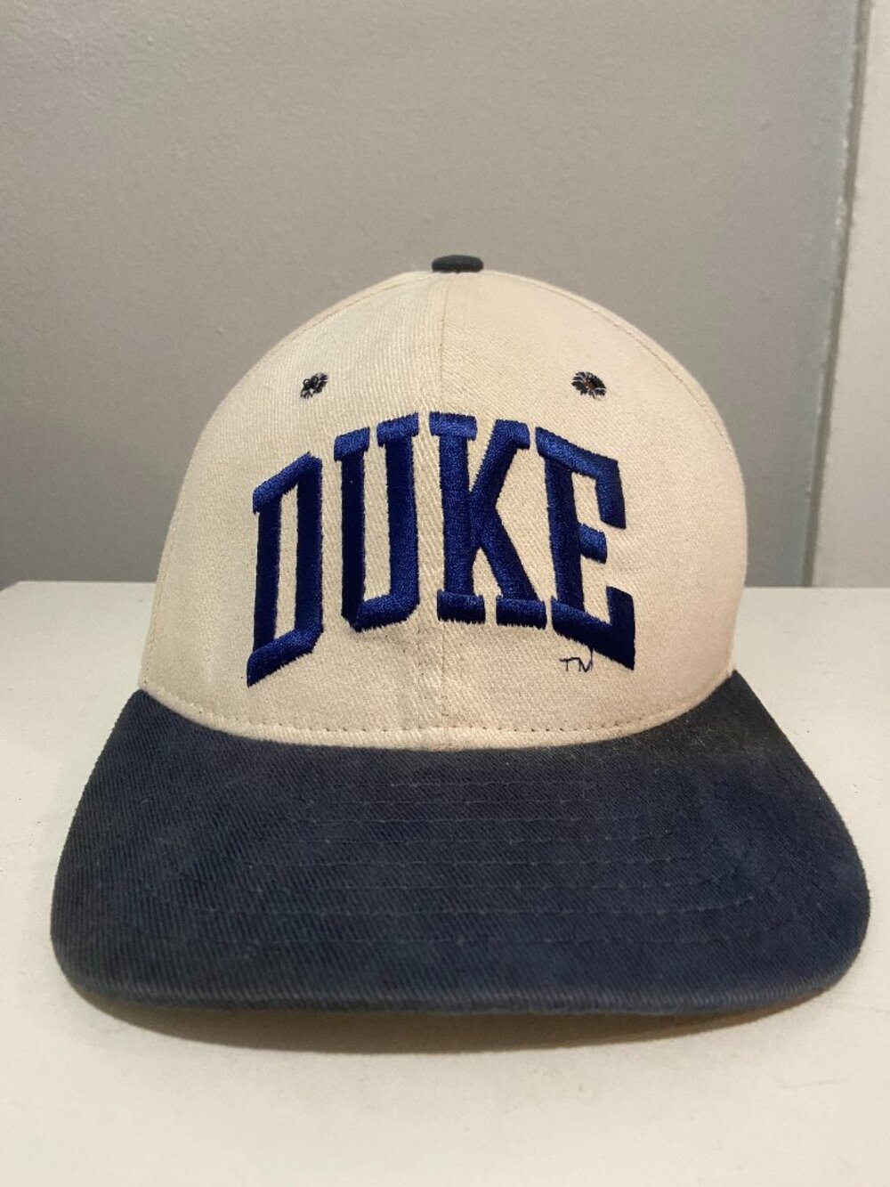 Vintage New Era Duke Blue Devils NCAA Snapback Tweed Hat Medium-Large Y2K USA